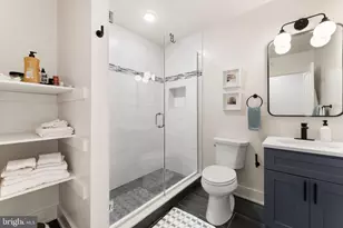 631 W Oxford St, Philadelphia, PA 19122 - Photo 24