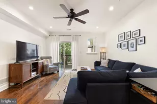 631 W Oxford St, Philadelphia, PA 19122 - Photo 4