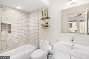 429 Salmon St, Philadelphia, PA 19125 - Photo 22