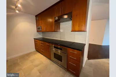 1420 Locust Street #12K, Philadelphia, PA 19102 - Photo 12