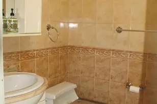 10671 Halstead St, Philadelphia, PA 19116 - Photo 12