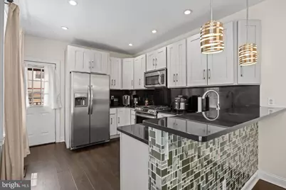 842 N 28th Street, Philadelphia, PA 19130 - Photo 8
