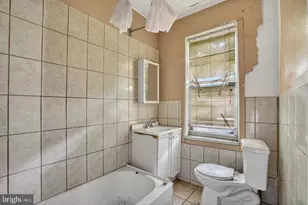 1958 Rowan St, Philadelphia, PA 19140 - Photo 10
