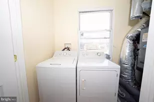 1827 Ginnodo St, Philadelphia, PA 19130 - Photo 18