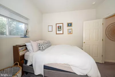 1827 Ginnodo Street, Philadelphia, PA 19130 - Photo 4