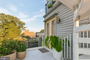 2053 Pemberton St, Philadelphia, PA 19146 - Photo 26
