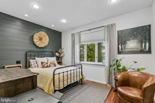 2053 Pemberton St, Philadelphia, PA 19146 - Photo 14