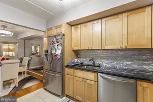 56004 Delaire Landing Rd, Philadelphia, PA 19114 - Photo 18