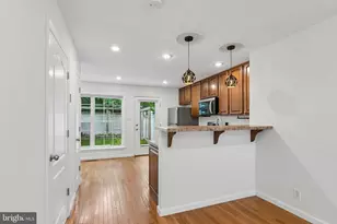 396 Delmar St, Philadelphia, PA 19128 - Photo 6
