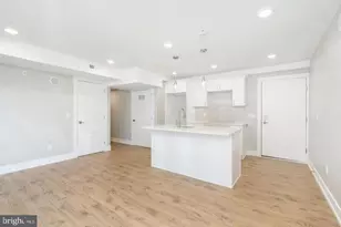 2304 N 9th St, Philadelphia, PA 19133 - Photo 8