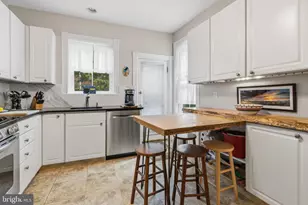 418 W Price St, Philadelphia, PA 19144 - Photo 16