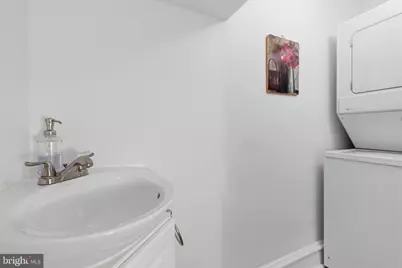 418 W Price Street, Philadelphia, PA 19144 - Photo 18