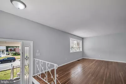 9766 Clark Street, Philadelphia, PA 19115 - Photo 4
