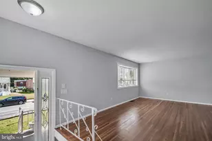 9766 Clark St, Philadelphia, PA 19115 - Photo 4