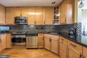 717 S Chris Columbus Blvd, Philadelphia, PA 19147 - Photo 4