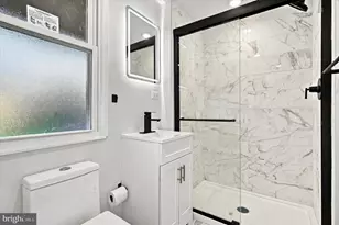 3060 Edgemont St, Philadelphia, PA 19134 - Photo 10