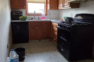 3035 Glenview St, Philadelphia, PA 19149 - Photo 6