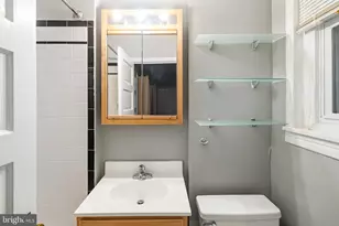 2122 Spruce St, Philadelphia, PA 19103 - Photo 20