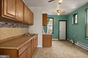 1320 S Lindenwood St, Philadelphia, PA 19143 - Photo 14