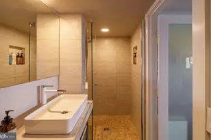 449 N 13th St, Philadelphia, PA 19123 - Photo 24