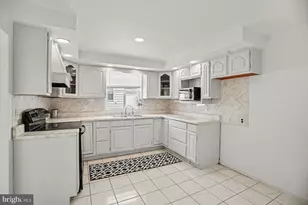 5020 D St, Philadelphia, PA 19120 - Photo 12