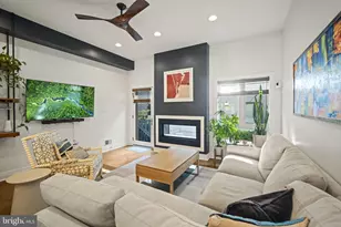 1216 Crease St, Philadelphia, PA 19125 - Photo 4