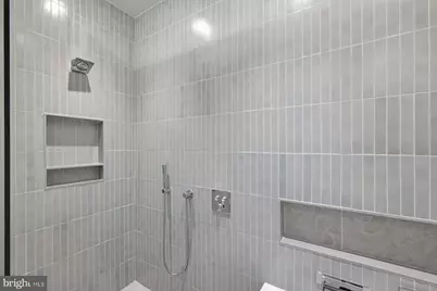 210 W Washington Square #6N, Philadelphia, PA 19106 - Photo 28