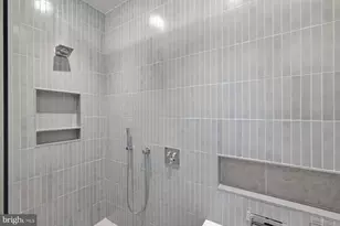 210 W Washington Square, Philadelphia, PA 19106 - Photo 28