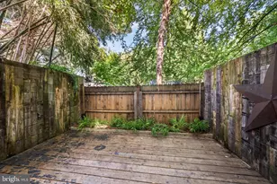 133 W Duval St, Philadelphia, PA 19144 - Photo 32