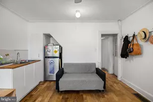 433 N 41st St, Philadelphia, PA 19104 - Photo 6