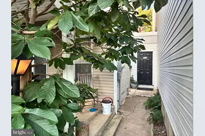 433 N 41st Street, Philadelphia, PA 19104 - Photo 1