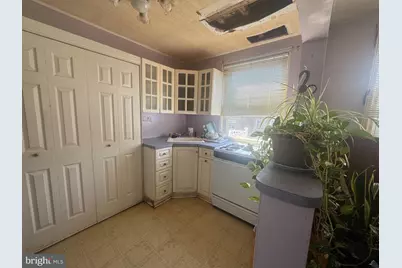 650 E Raymond, Philadelphia, PA 19120 - Photo 6
