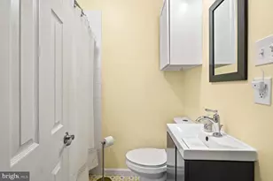 7929 Rugby St, Philadelphia, PA 19150 - Photo 26