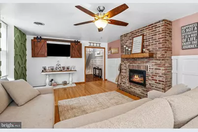 122 Sumac Street, Philadelphia, PA 19128 - Photo 2