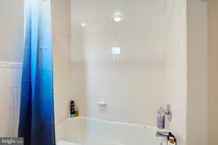 881 N 5th St, Philadelphia, PA 19123 - Photo 22