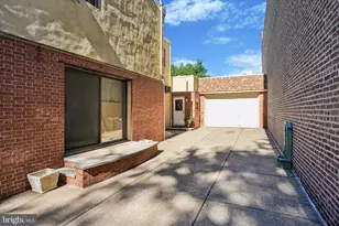 2341 E Dauphin St, Philadelphia, PA 19125 - Photo 6