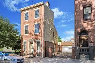 2341 E Dauphin St, Philadelphia, PA 19125 - Photo 2