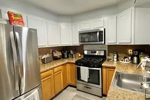 3622 Rayland Rd, Philadelphia, PA 19154 - Photo 10