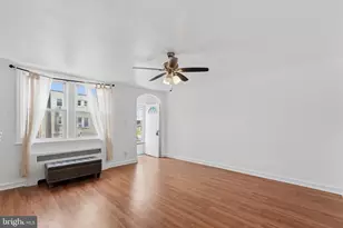 559 E Comly St, Philadelphia, PA 19120 - Photo 2