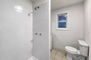4832 N Camac St, Philadelphia, PA 19141 - Photo 4