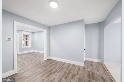 2307 S Bucknell Street, Philadelphia, PA 19145 - Photo 10