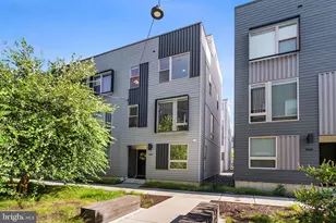3107 Birchview Walk, Philadelphia, PA 19125 - Photo 2