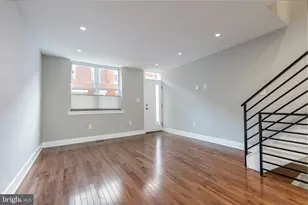1039 Tree St, Philadelphia, PA 19148 - Photo 8