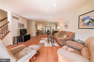 7923 Ridge Ave, Philadelphia, PA 19128 - Photo 4