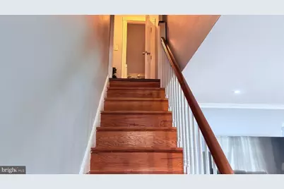 7320 Hasbrook Avenue, Philadelphia, PA 19111 - Photo 30