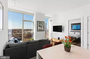 210 S 25th St, Philadelphia, PA 19103 - Photo 6
