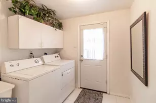 937 Caledonia St, Philadelphia, PA 19128 - Photo 16