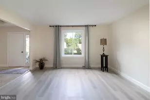 937 Caledonia St, Philadelphia, PA 19128 - Photo 4