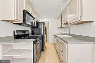 4421 Marple St, Philadelphia, PA 19136 - Photo 8