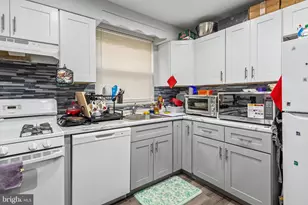 1715 Borbeck, Philadelphia, PA 19111 - Photo 10